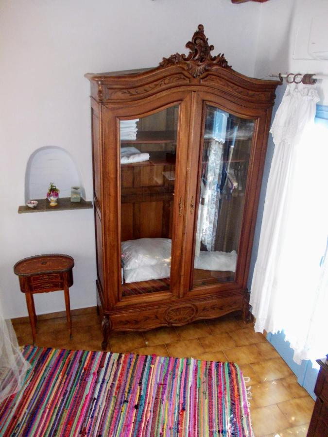 Nyfes Traditional Boutique Faltaina Skyros Buitenkant foto